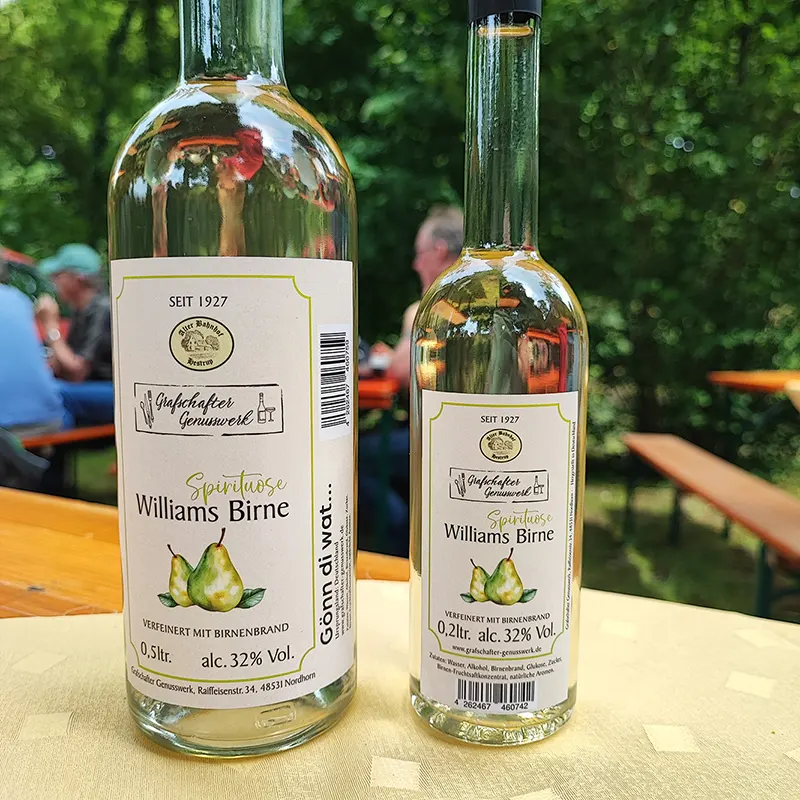 Flasche Birnenbrand Williams Birne von Grafschafter Genusswerk