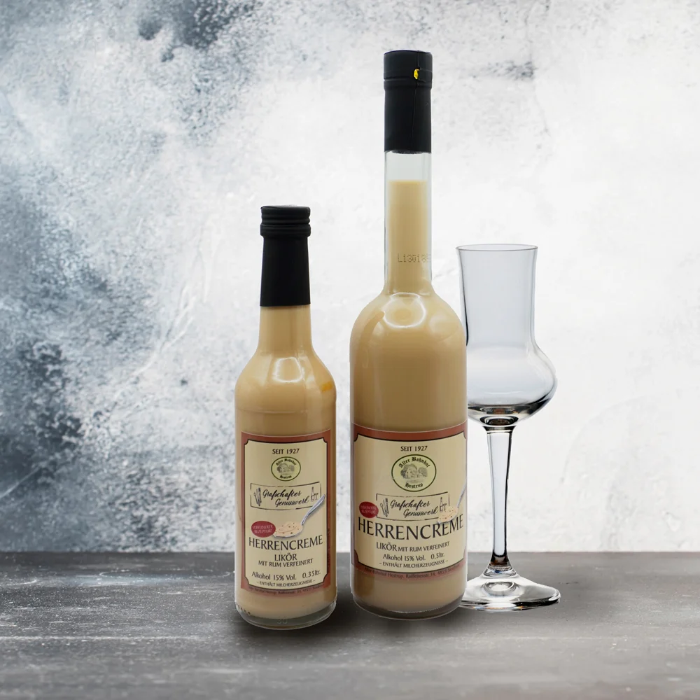 Flasche Eierlikör der Sorte Herrencreme von Grafschafter Genusswerk